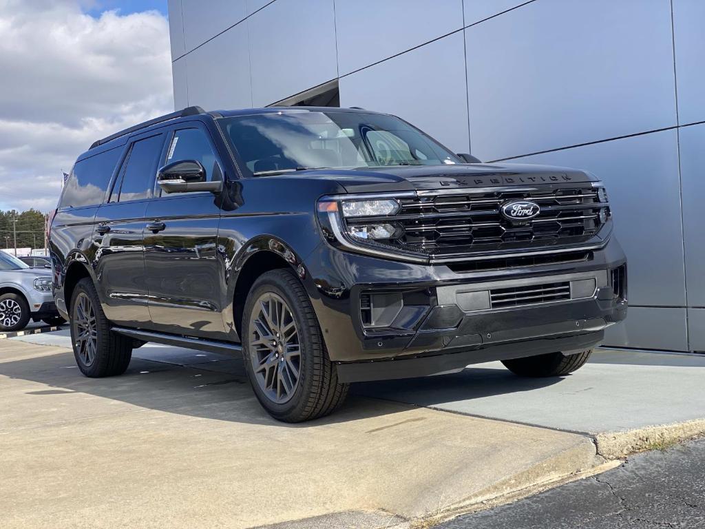 new 2025 Ford Expedition Max car, priced at $87,645
