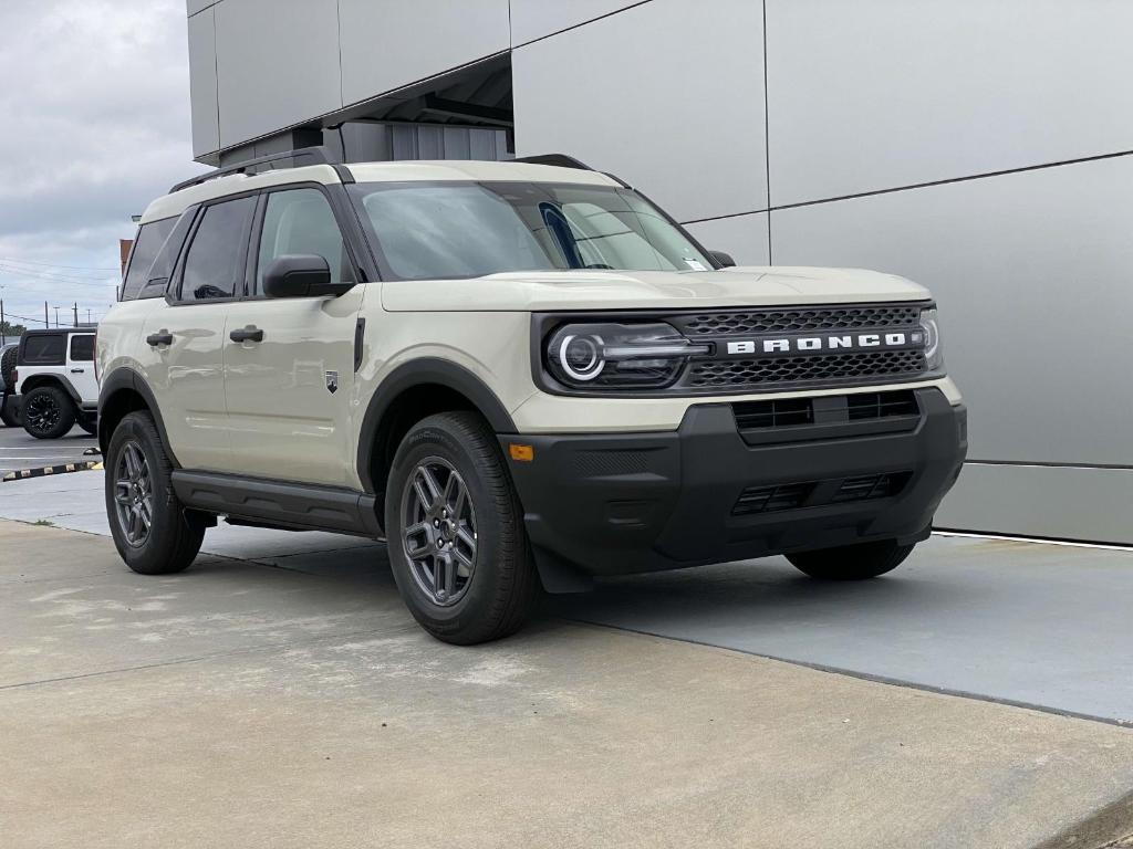 new 2025 Ford Bronco Sport car, priced at $31,035