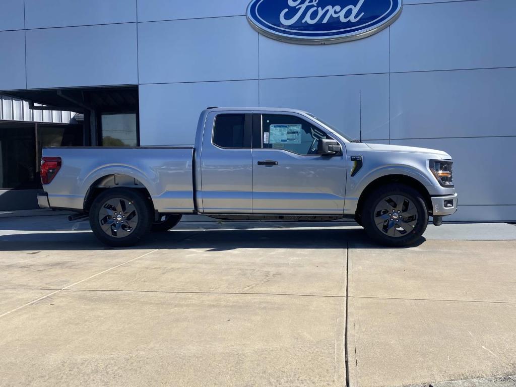 new 2025 Ford F-150 car, priced at $41,855