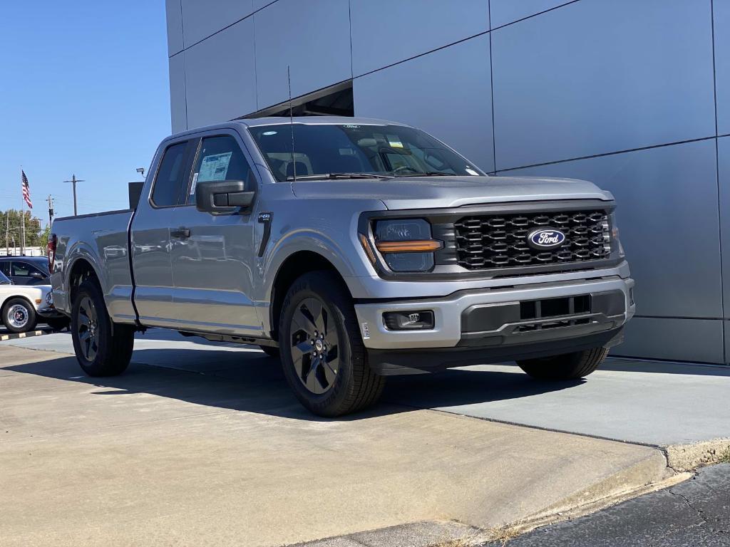 new 2025 Ford F-150 car, priced at $41,855