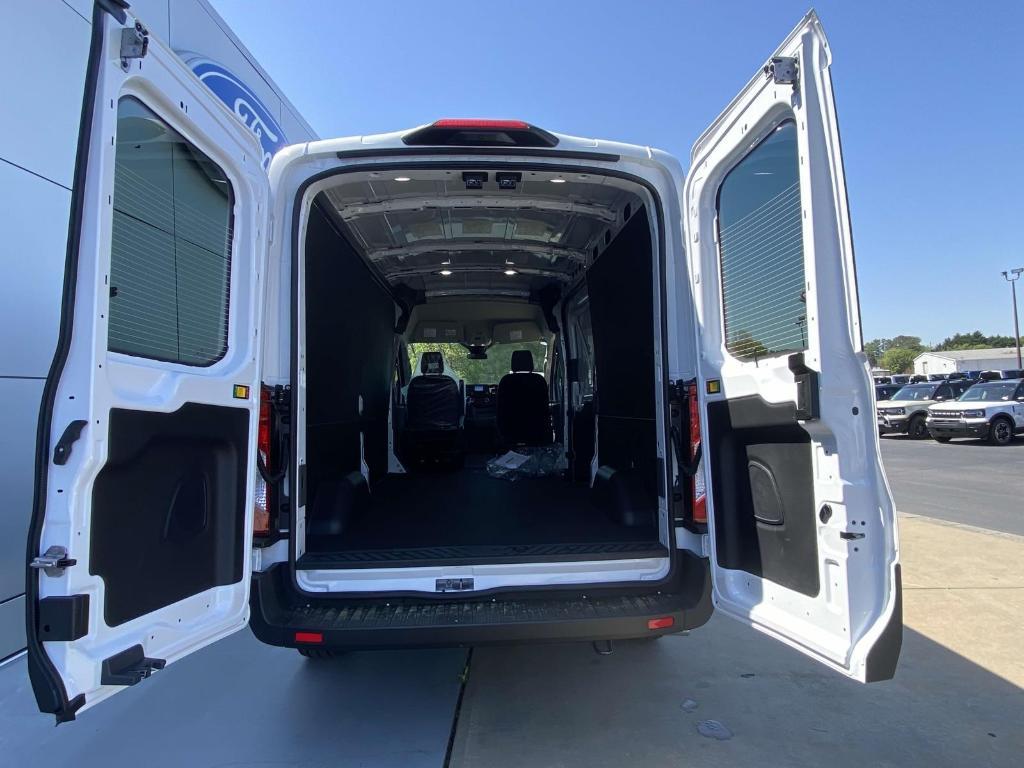 new 2025 Ford Transit-250 car, priced at $50,554