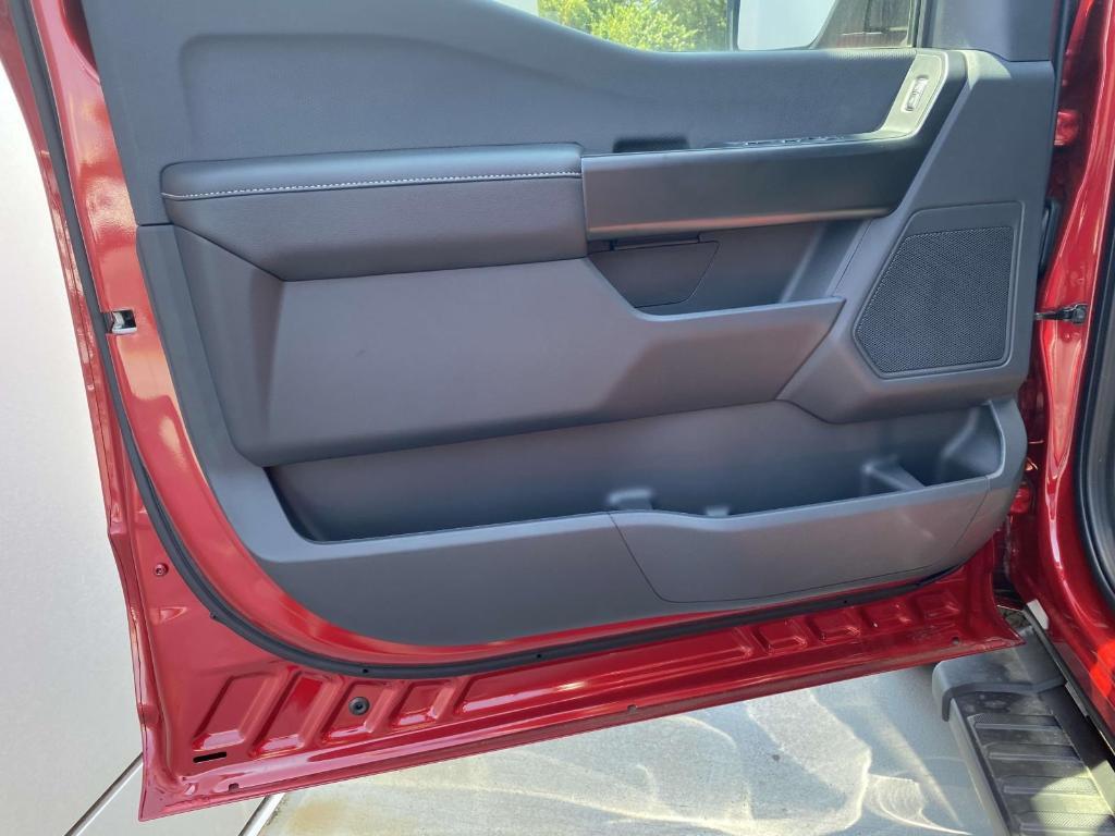 new 2025 Ford F-150 car, priced at $49,090