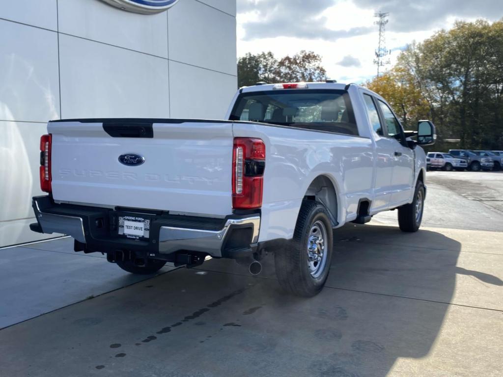 new 2024 Ford F-250 car, priced at $45,410