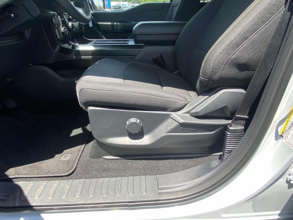 new 2025 Ford F-150 car, priced at $43,695