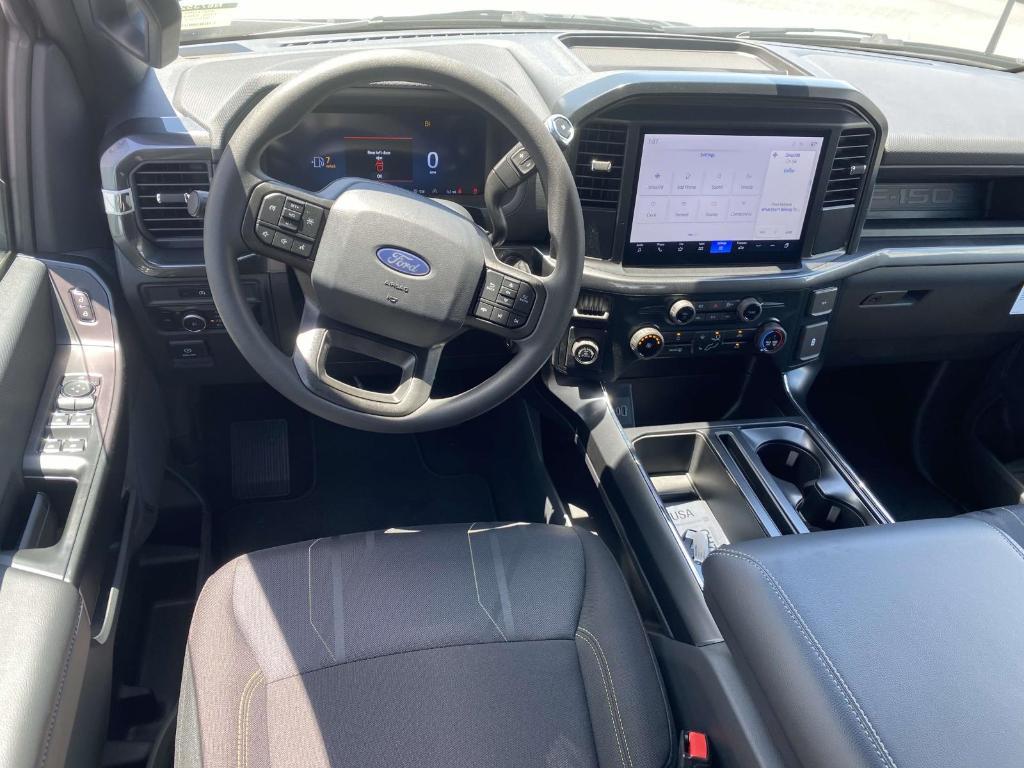 new 2025 Ford F-150 car, priced at $43,695