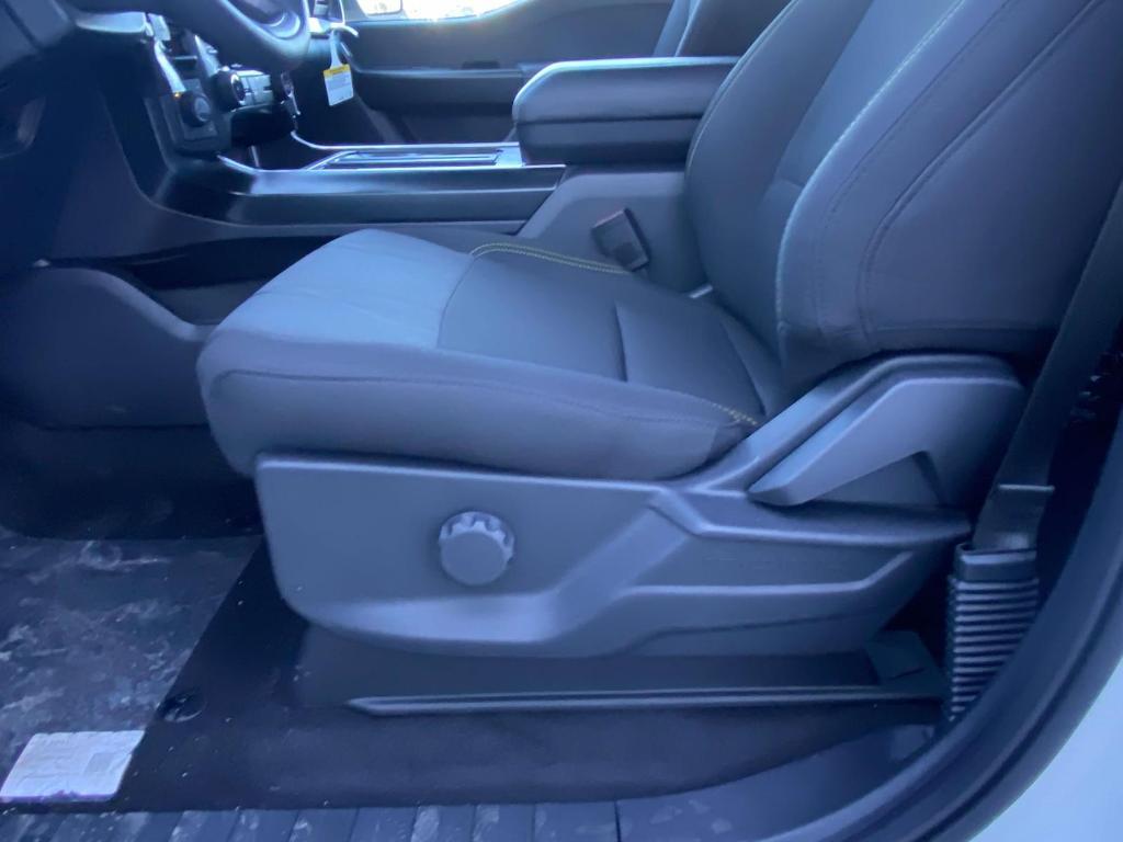 new 2025 Ford F-150 car, priced at $48,539