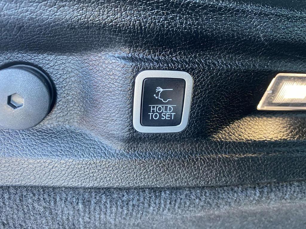 used 2022 Jeep Grand Cherokee L car, priced at $32,997
