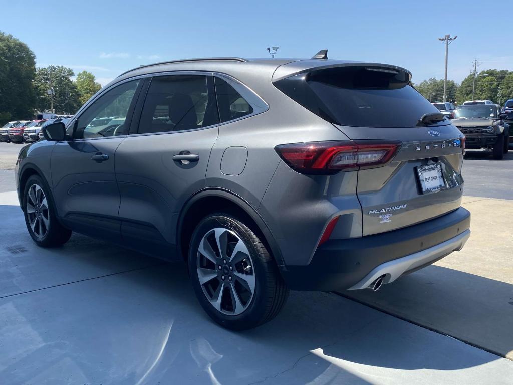 used 2023 Ford Escape car, priced at $24,997