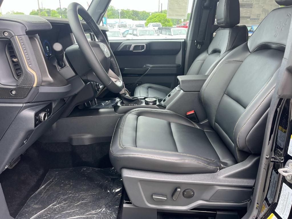 new 2025 Ford Bronco car, priced at $72,835