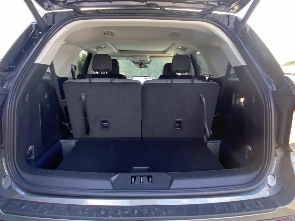 new 2025 Ford Explorer car, priced at $45,955