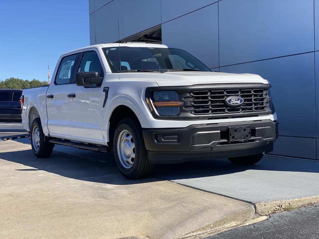 new 2025 Ford F-150 car, priced at $44,160