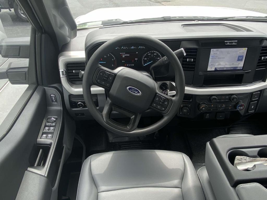 new 2025 Ford F-250 car, priced at $66,305