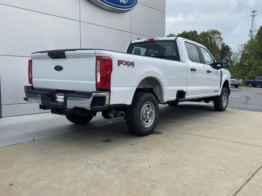 new 2025 Ford F-250 car, priced at $66,305