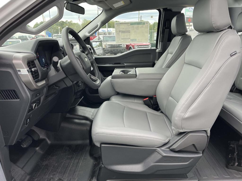 new 2025 Ford F-150 car, priced at $41,105