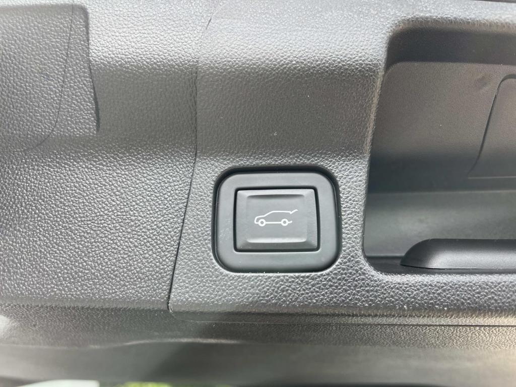 used 2022 GMC Acadia car, priced at $24,794