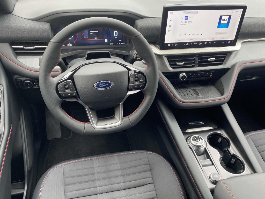 new 2025 Ford Explorer car, priced at $45,512
