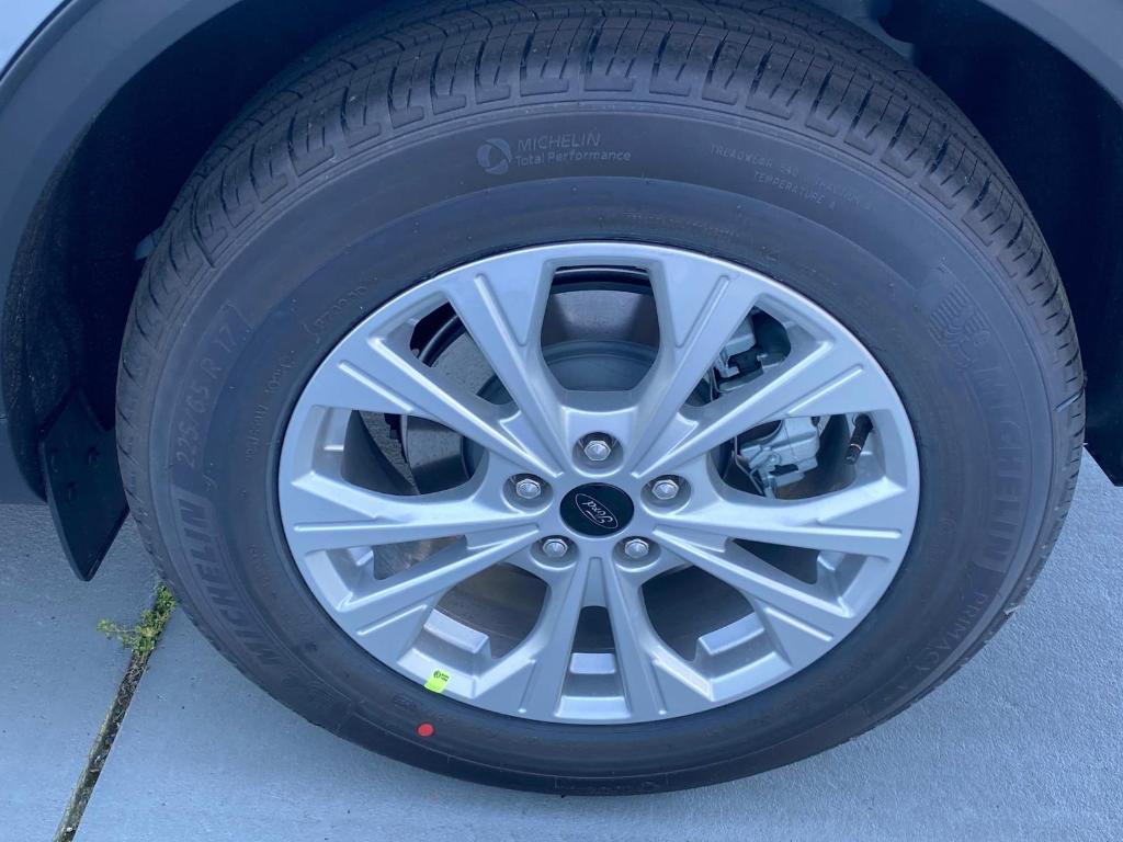new 2025 Ford Escape car, priced at $30,770