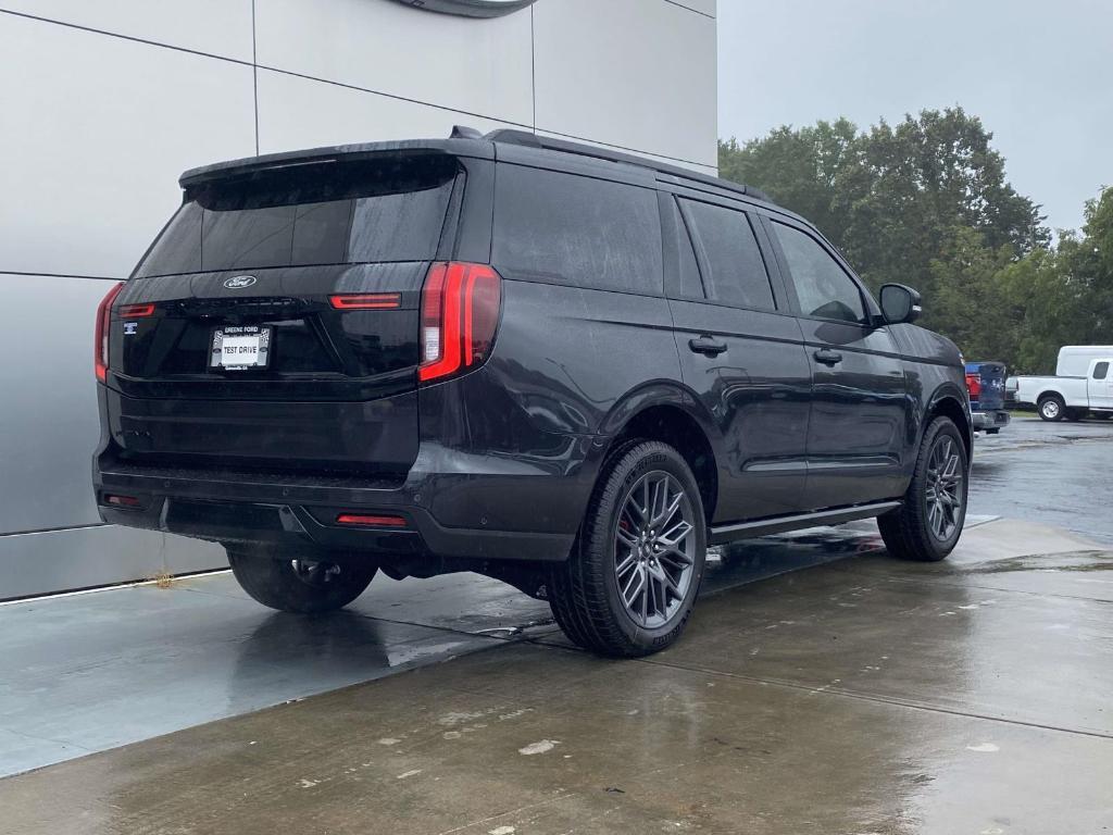 new 2025 Ford Expedition car, priced at $82,225
