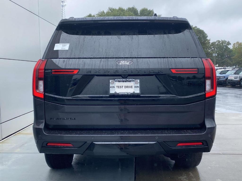 new 2025 Ford Expedition car, priced at $82,225