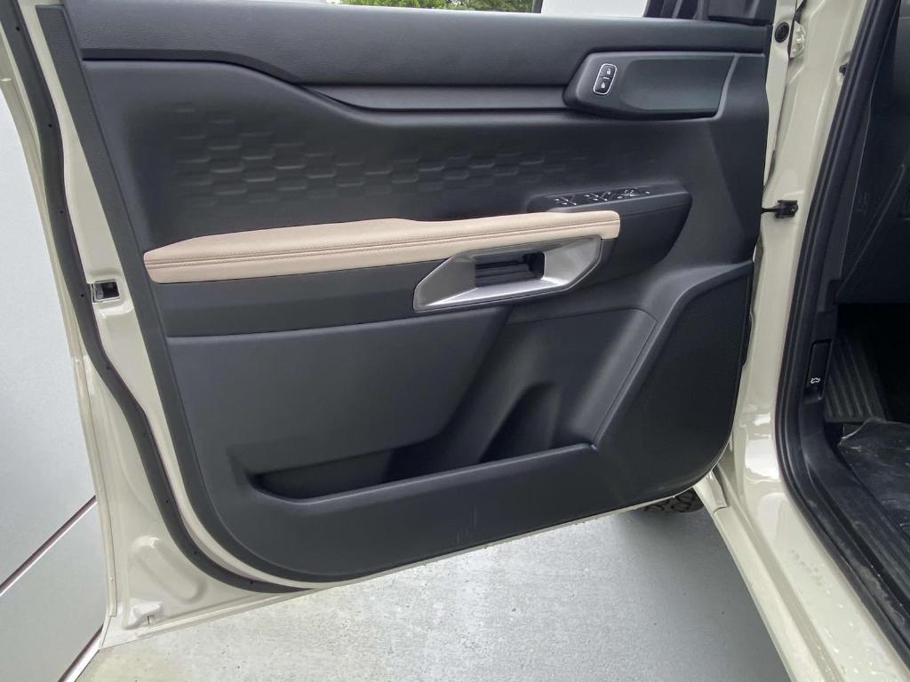 new 2025 Ford Ranger car
