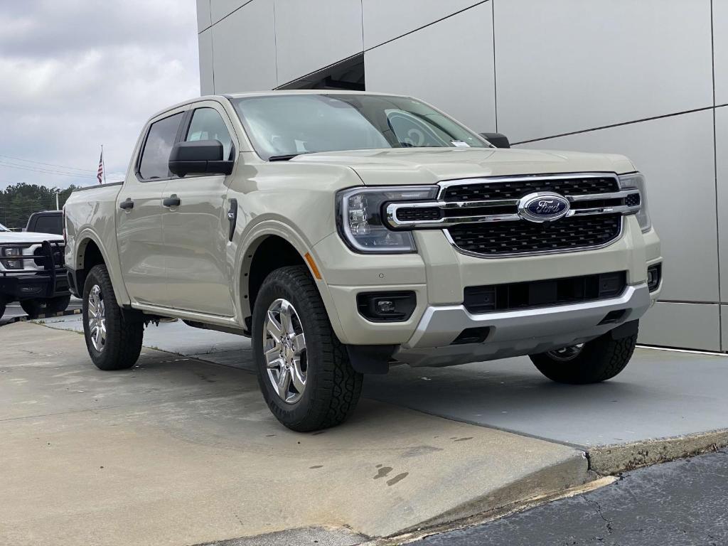 new 2025 Ford Ranger car