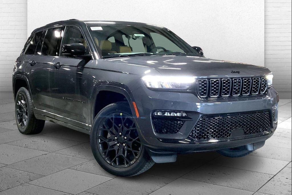 new 2025 Jeep Grand Cherokee car, priced at $68,459