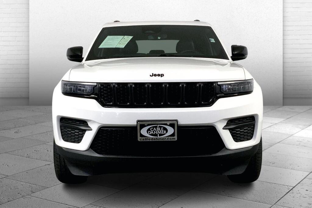 used 2023 Jeep Grand Cherokee car, priced at $27,000