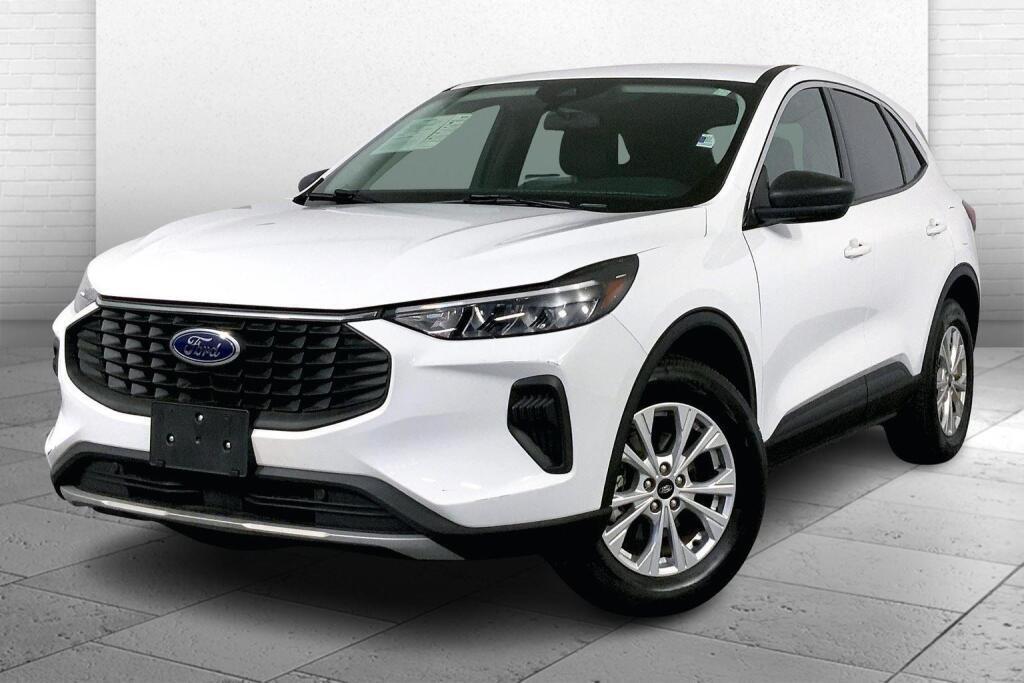 used 2023 Ford Escape car, priced at $14,800