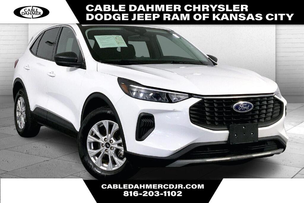 used 2023 Ford Escape car, priced at $14,800