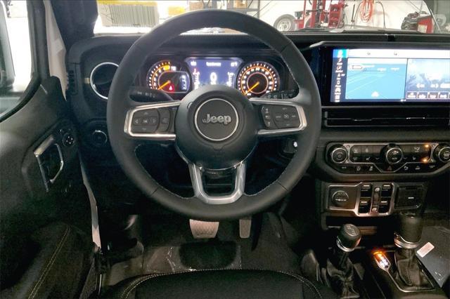 new 2025 Jeep Wrangler car, priced at $55,201