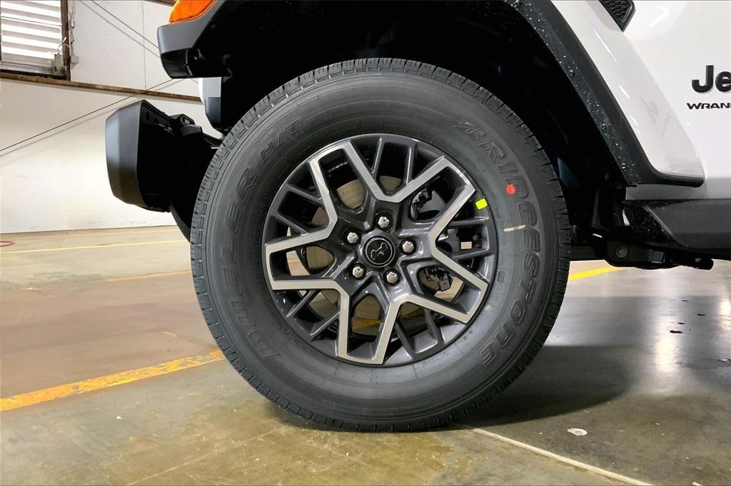 new 2025 Jeep Wrangler car, priced at $50,336