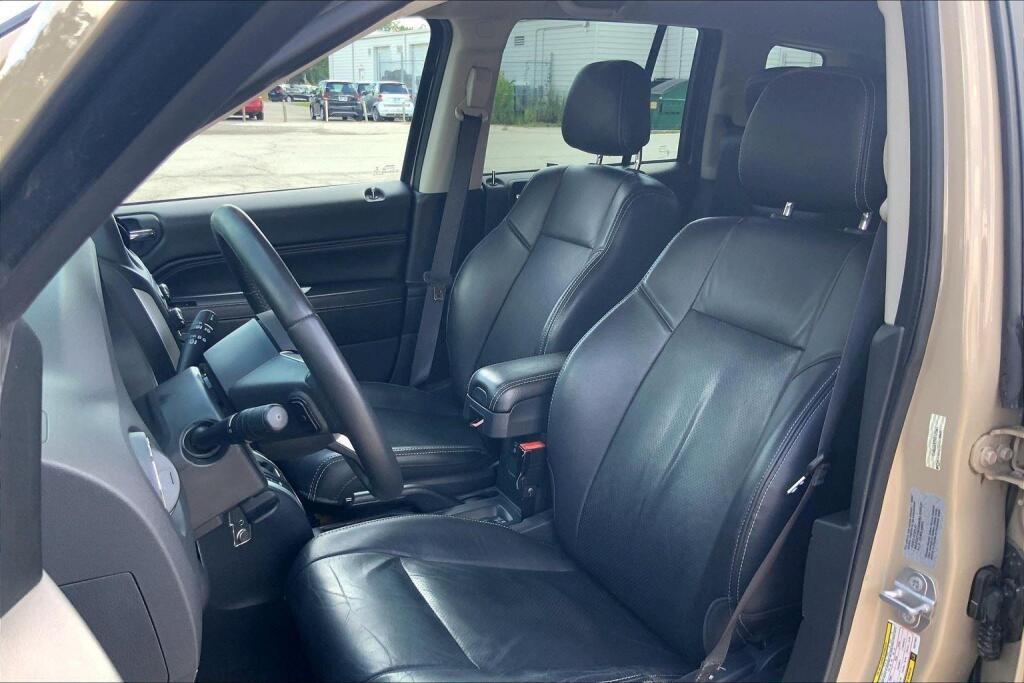 used 2017 Jeep Compass car, priced at $8,600