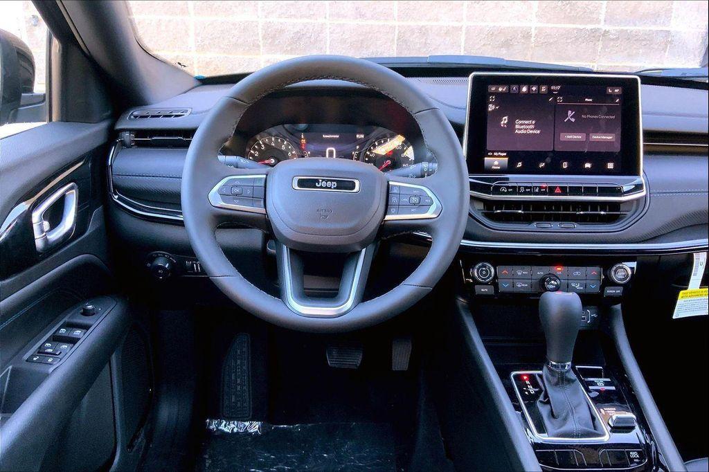 new 2026 Jeep Compass car, priced at $31,403