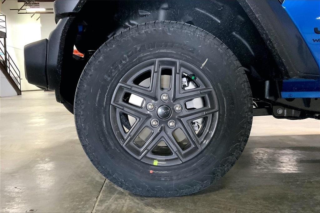 new 2025 Jeep Wrangler car, priced at $37,568