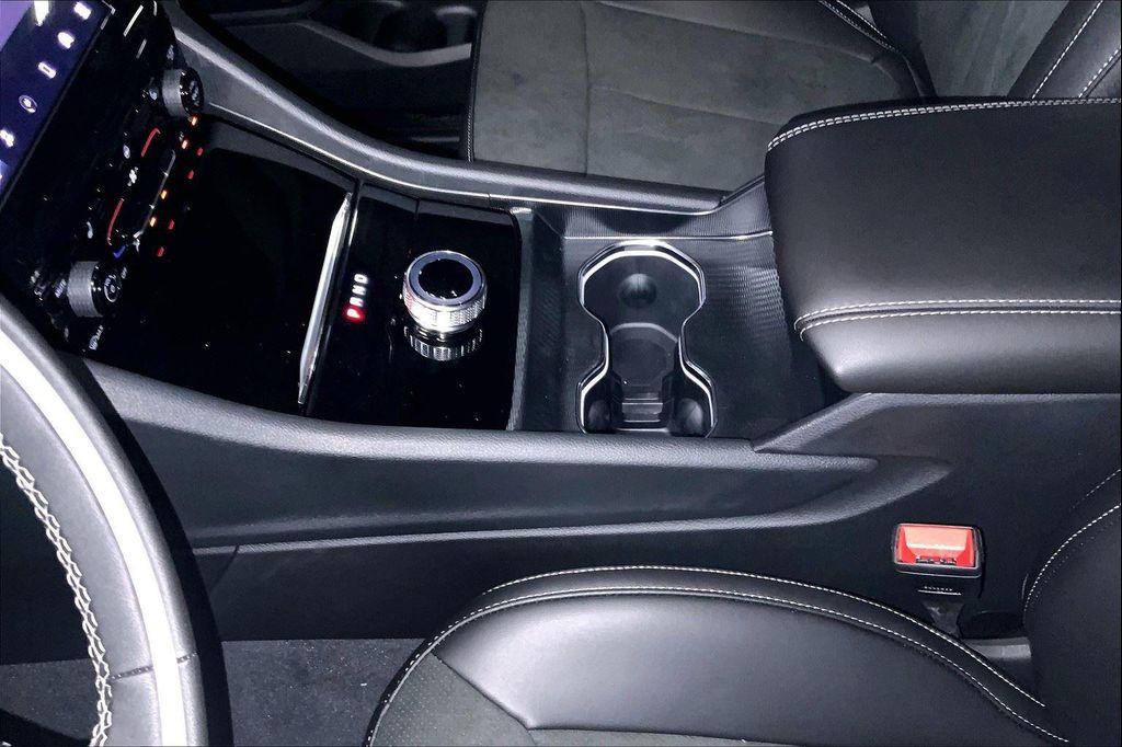 new 2025 Jeep Grand Cherokee car, priced at $37,269