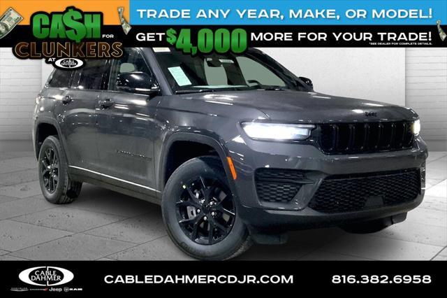 new 2025 Jeep Grand Cherokee car, priced at $38,916