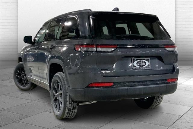 new 2025 Jeep Grand Cherokee car, priced at $38,916