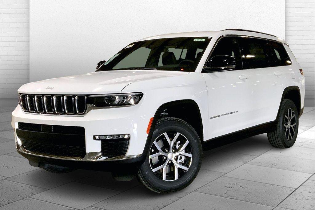 new 2025 Jeep Grand Cherokee L car, priced at $47,013
