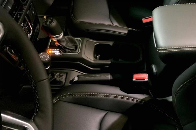 new 2025 Jeep Wrangler car, priced at $55,737