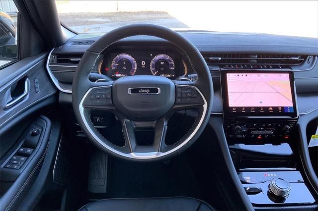 new 2025 Jeep Grand Cherokee car, priced at $48,492