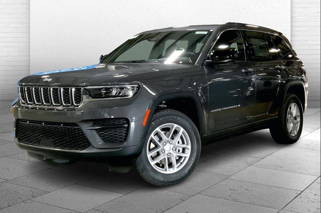 new 2025 Jeep Grand Cherokee car, priced at $34,918