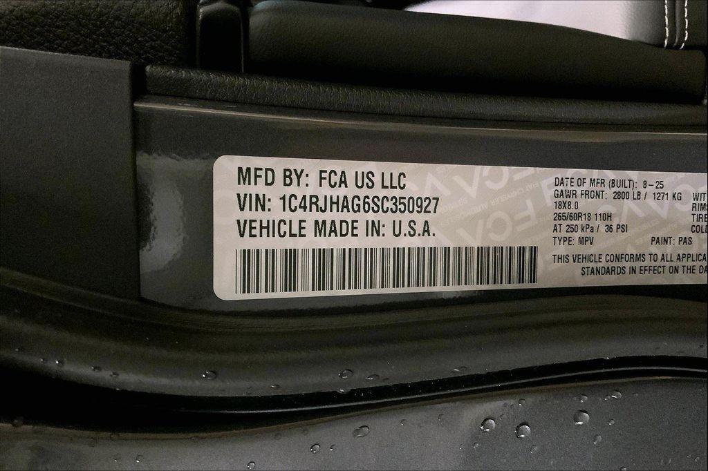 new 2025 Jeep Grand Cherokee car, priced at $34,918