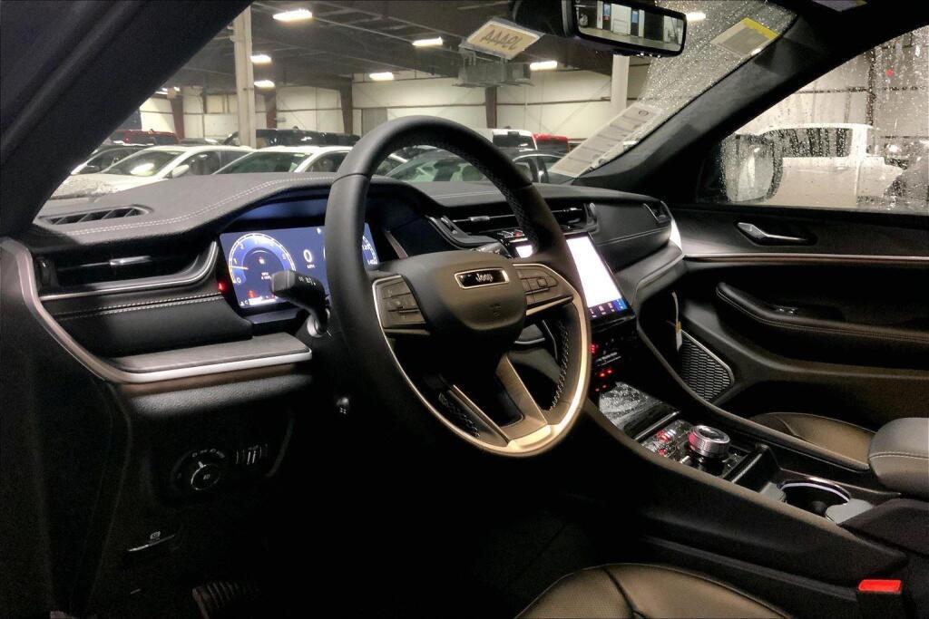 new 2025 Jeep Grand Cherokee L car, priced at $53,417