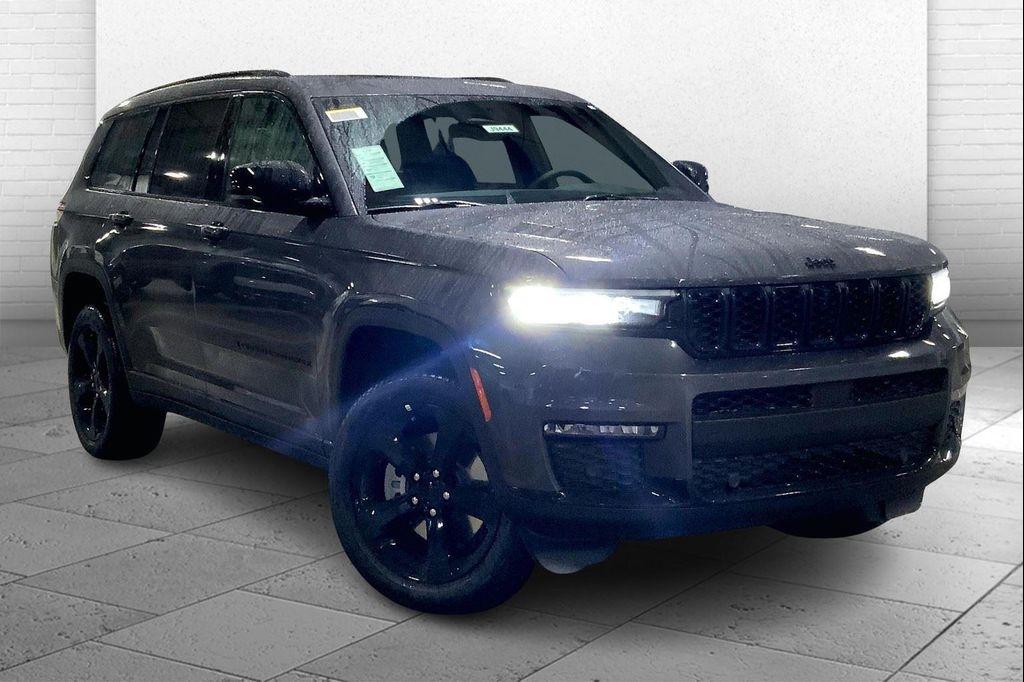 new 2025 Jeep Grand Cherokee L car, priced at $52,917