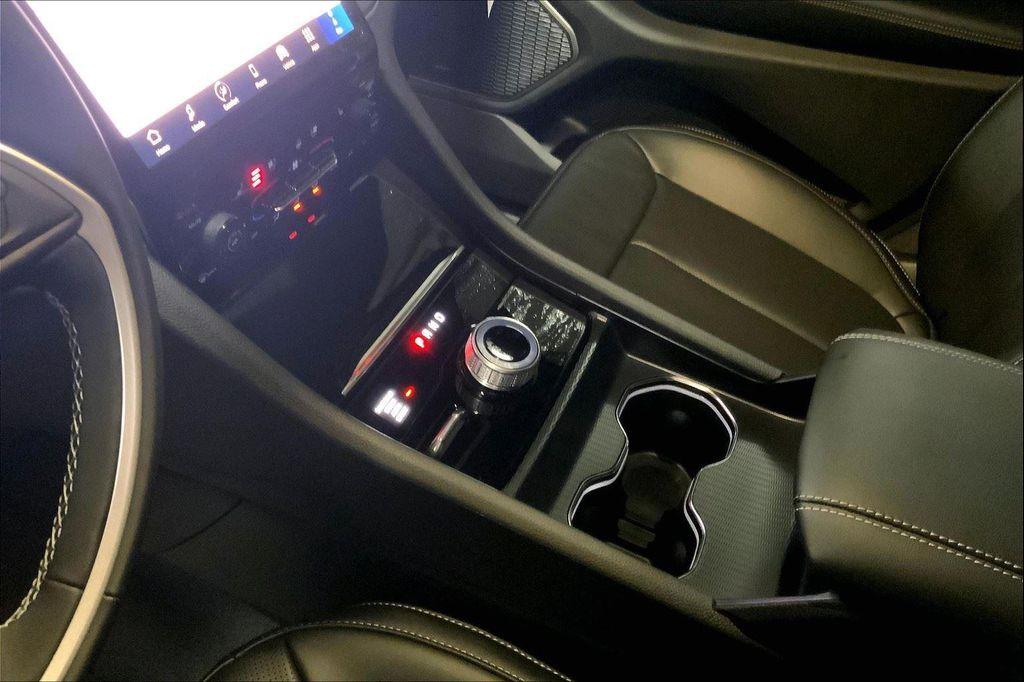 new 2025 Jeep Grand Cherokee L car, priced at $52,917