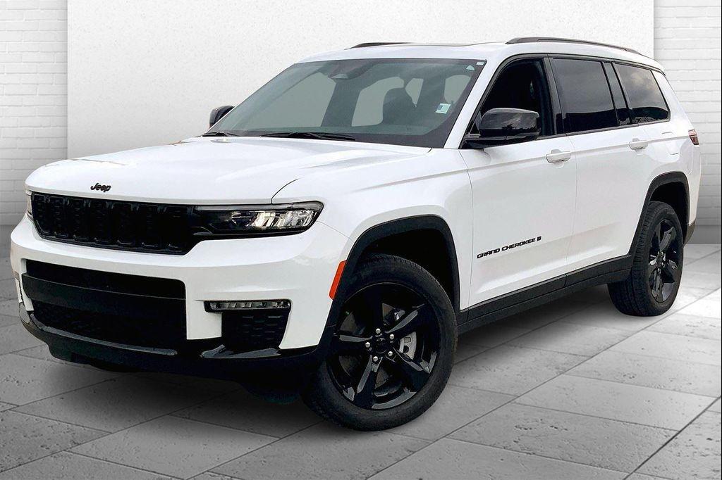 new 2025 Jeep Grand Cherokee L car, priced at $45,978