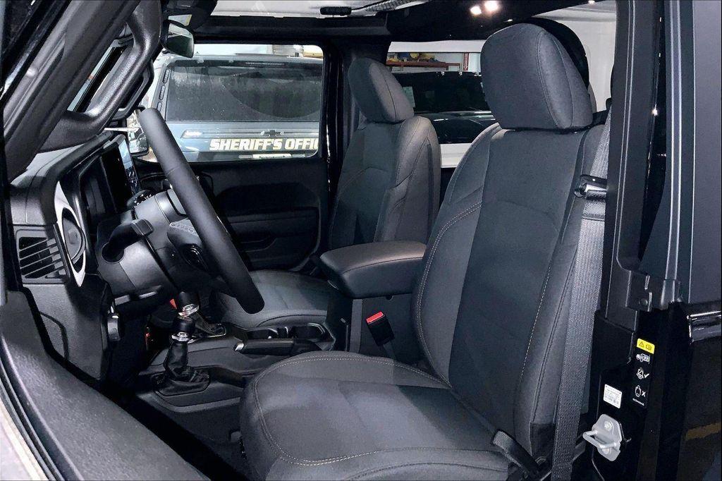 new 2026 Jeep Wrangler car, priced at $44,482