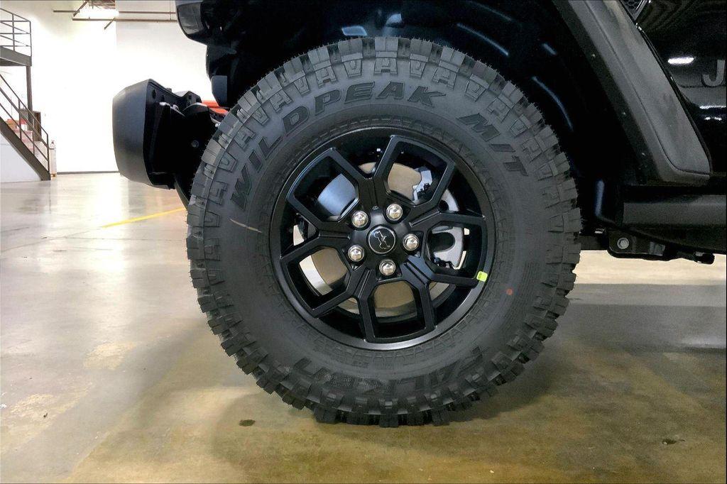 new 2026 Jeep Wrangler car, priced at $44,482