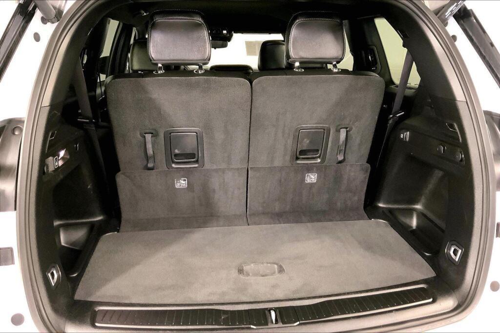 used 2024 Jeep Grand Cherokee L car, priced at $23,900