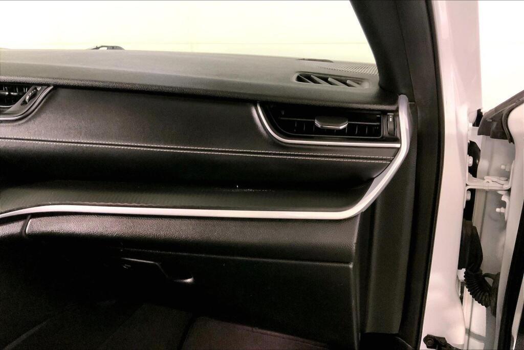 used 2024 Jeep Grand Cherokee L car, priced at $23,900